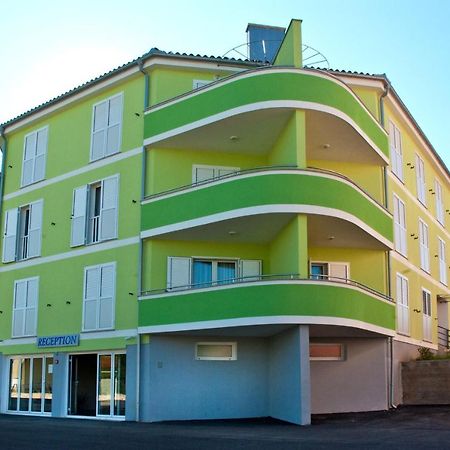 Apartments - Villa Oliva Premantura Bagian luar foto