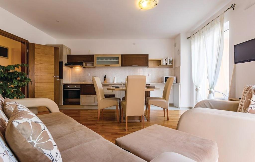 Apartments - Villa Oliva Premantura Bagian luar foto