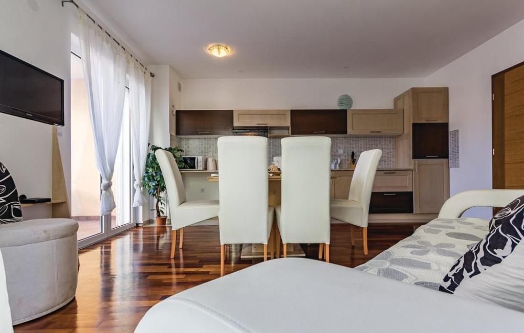 Apartments - Villa Oliva Premantura Bagian luar foto